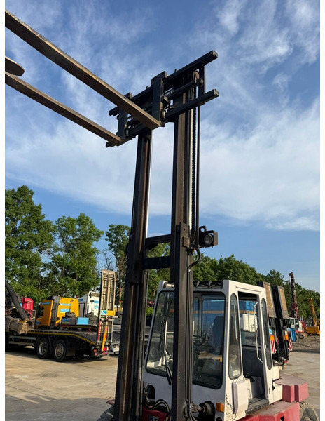 Kalmar DB7 - 600 - Chariot élévateur: photos 1 Kalmar DB7 - 600 - Chariot élévateur: photos 1