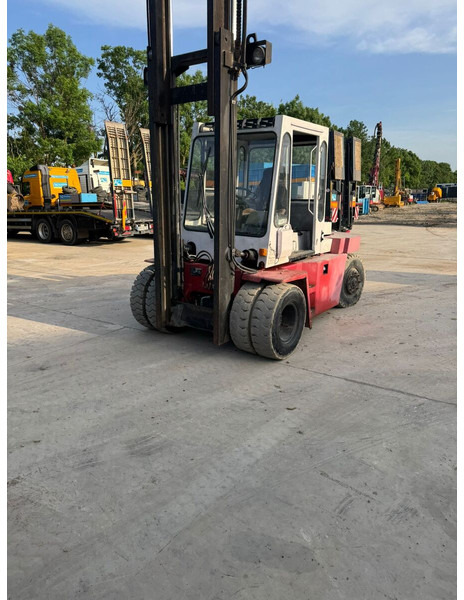 Kalmar DB7 - 600 - Chariot élévateur: photos 4 Kalmar DB7 - 600 - Chariot élévateur: photos 4