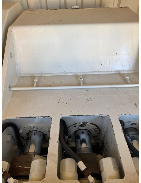 TECNIWELL TW 400 - Pompe à béton stationnaire: photos 5 TECNIWELL TW 400 - Pompe à béton stationnaire: photos 5