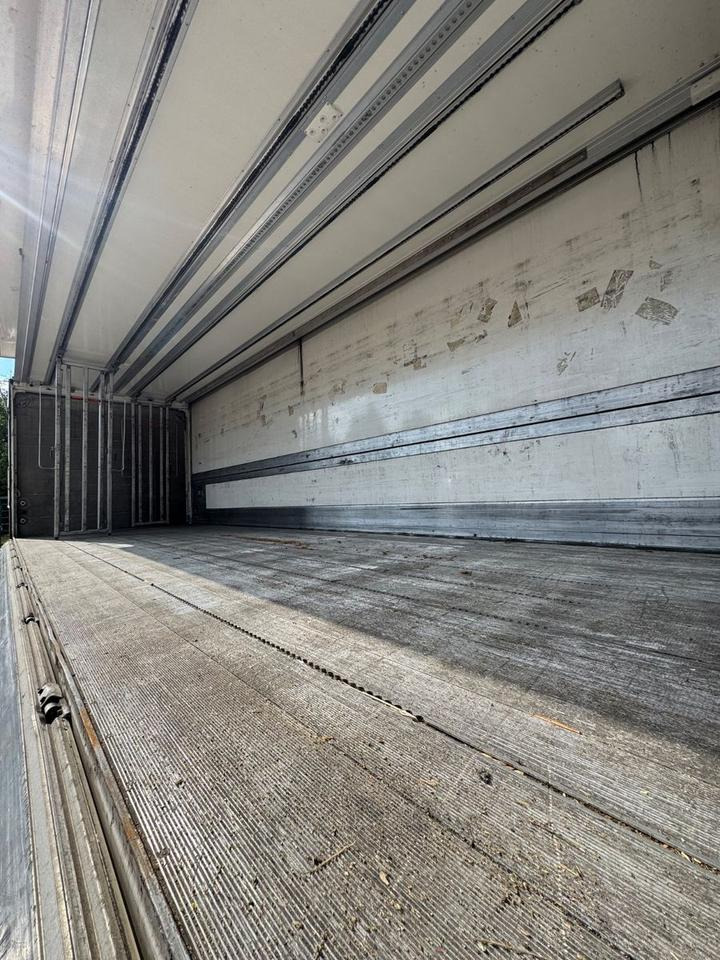 Camion fourgon Mercedes-Benz Actros 2545/2xLBW/Klima/Kamera/kpl.Zug: photos 7