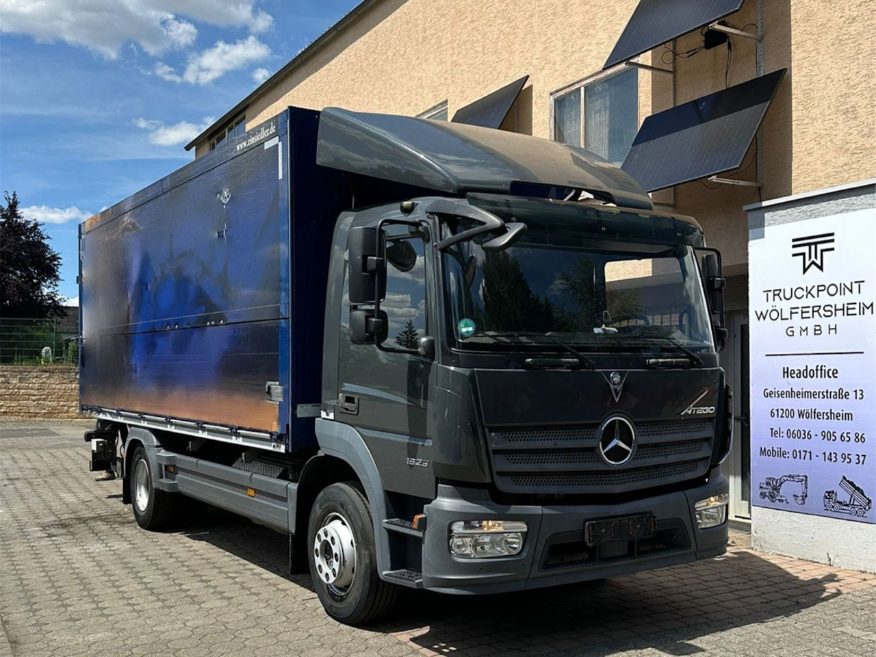 Mercedes-Benz Atego 1523/Klima/LBW/GT-Zertifiziert/2xAHK - Camion pour le transport de boissons: photos 1 Mercedes-Benz Atego 1523/Klima/LBW/GT-Zertifiziert/2xAHK - Camion pour le transport de boissons: photos 1