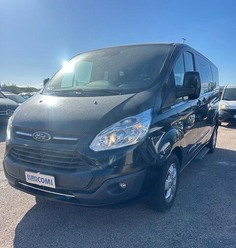 Ford Tourneo Custom Tourneo Custom 310 2.0 TDCi 17 - Voiture: photos 1 Ford Tourneo Custom Tourneo Custom 310 2.0 TDCi 17 - Voiture: photos 1