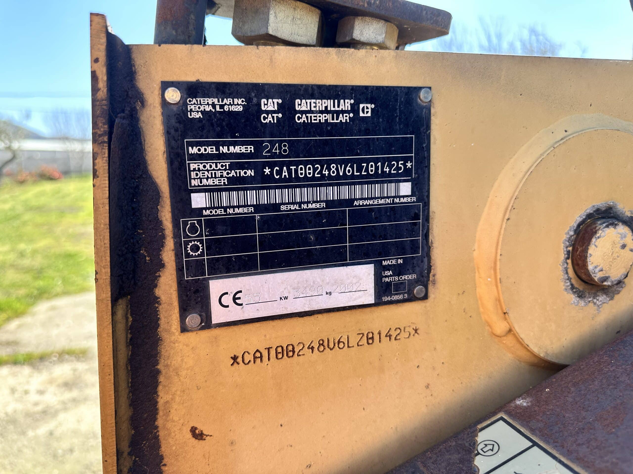 CAT 248 - Mini chargeuse: photos 5 CAT 248 - Mini chargeuse: photos 5