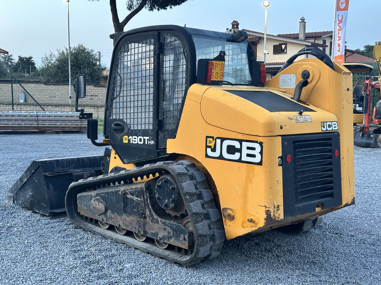 JCB 190T-HF - Chargeuse compacte sur chenilles: photos 5 JCB 190T-HF - Chargeuse compacte sur chenilles: photos 5