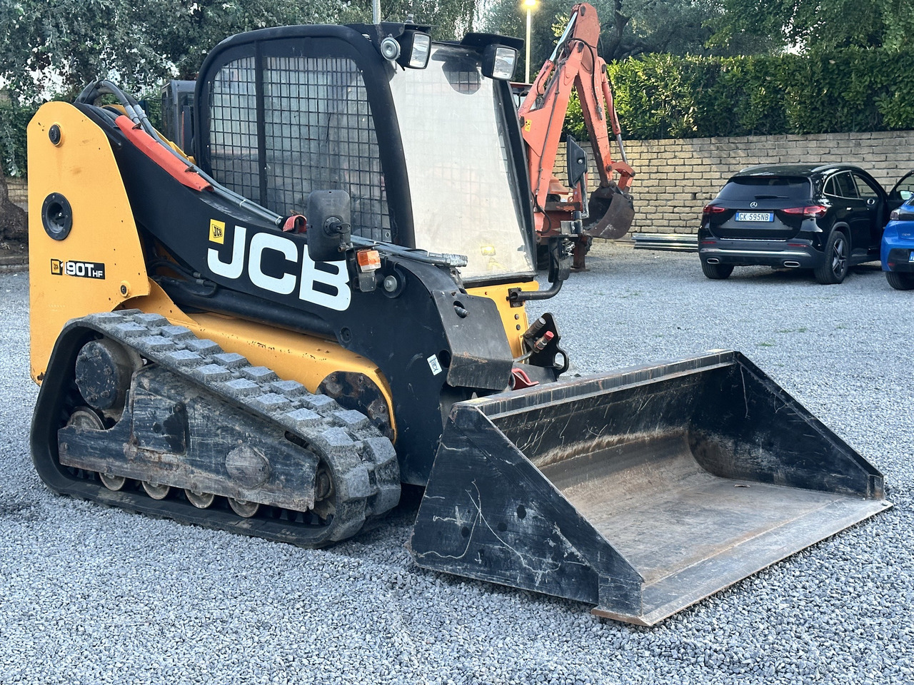 JCB 190T-HF - Chargeuse compacte sur chenilles: photos 1 JCB 190T-HF - Chargeuse compacte sur chenilles: photos 1