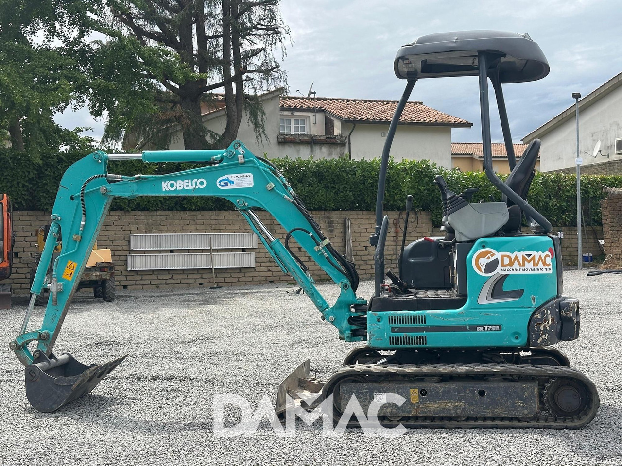 KOBELCO SK17SR-3E - Mini pelle: photos 5 KOBELCO SK17SR-3E - Mini pelle: photos 5