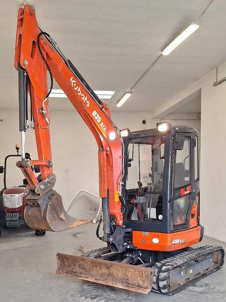 KUBOTA U35-3a3 - Mini pelle: photos 2 KUBOTA U35-3a3 - Mini pelle: photos 2