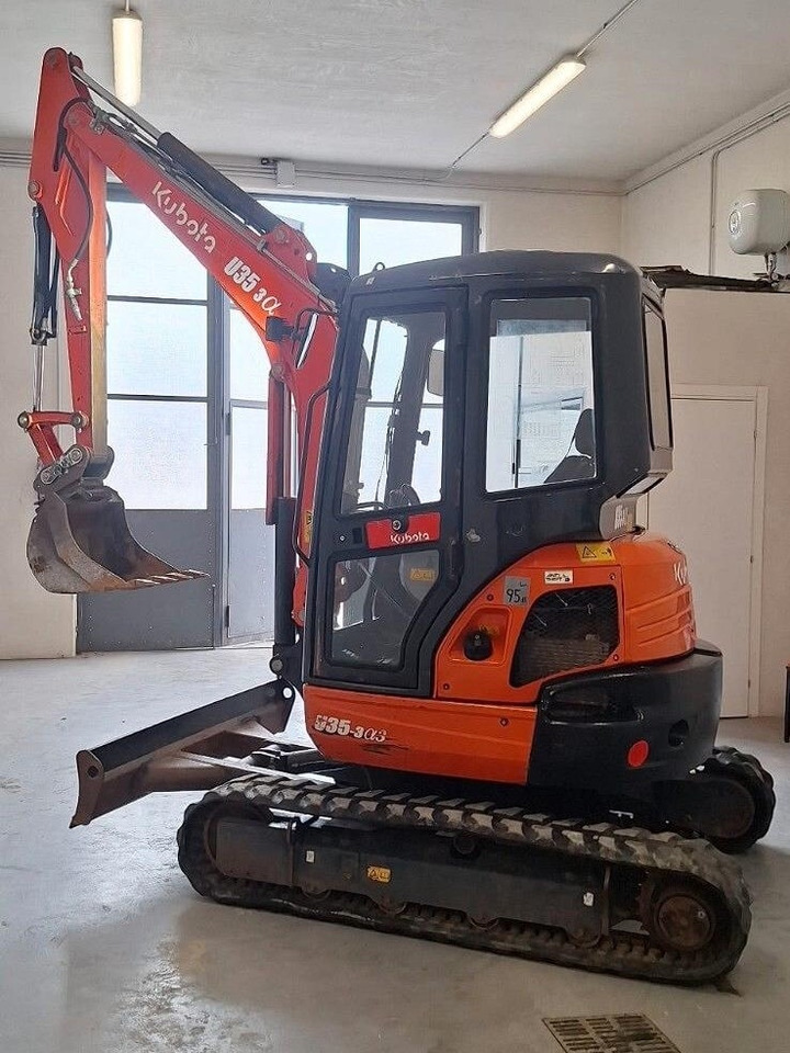 KUBOTA U35-3a3 - Mini pelle: photos 3 KUBOTA U35-3a3 - Mini pelle: photos 3