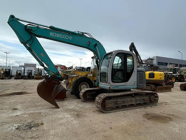 Kobelco SK135SR - Pelle: photos 1 Kobelco SK135SR - Pelle: photos 1