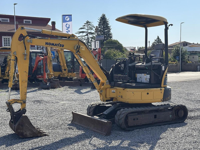 Mini pelle Komatsu PC26MR-3: photos 1