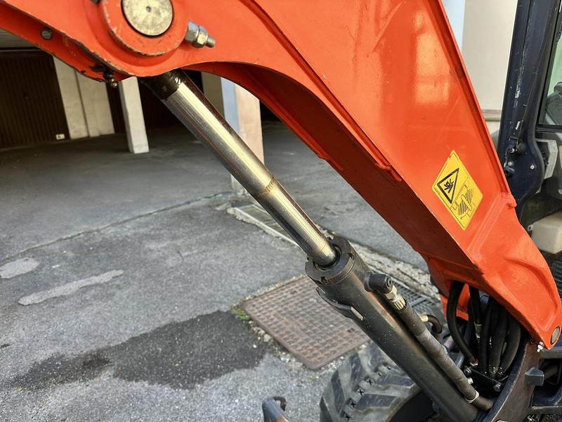 Mini pelle Kubota U27-4: photos 13