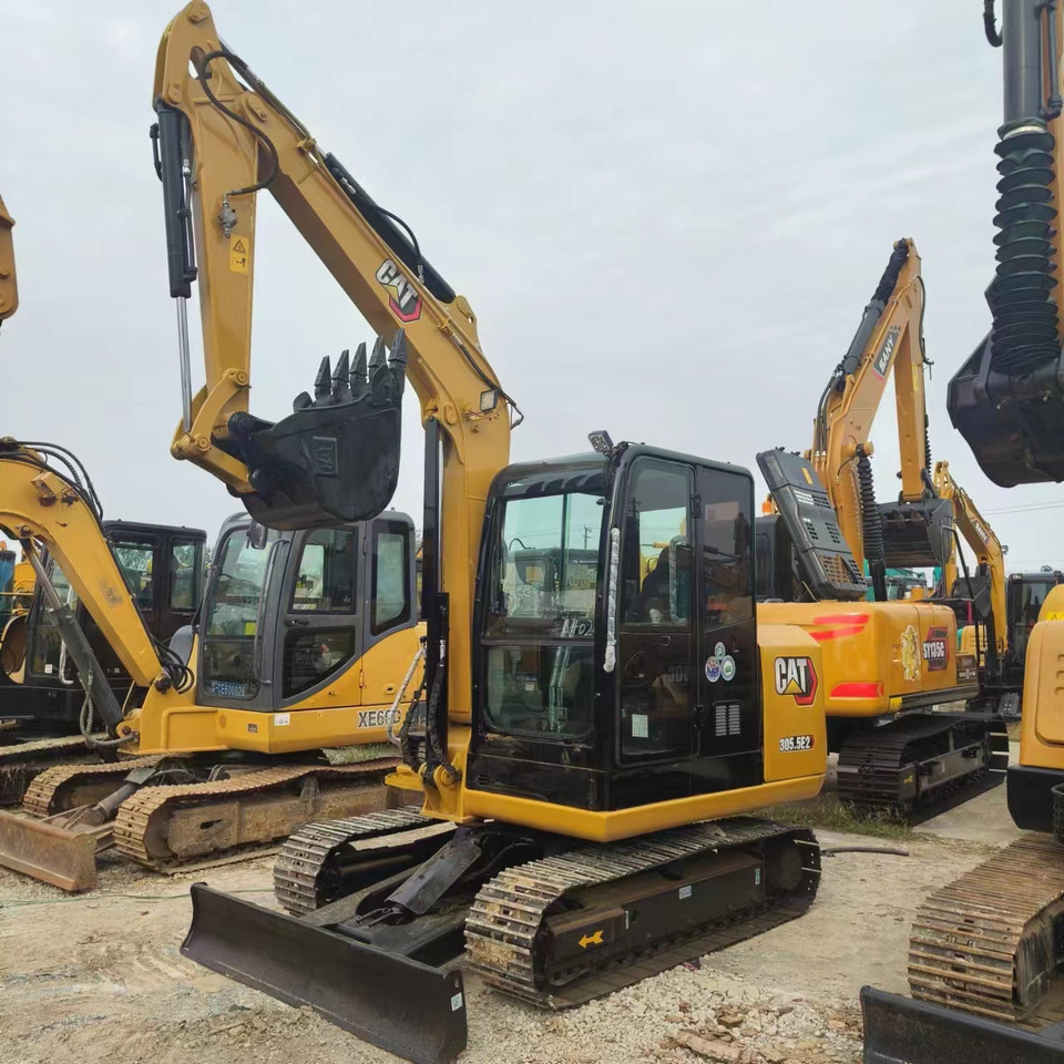 CATERPILLAR 305.5E2 - Mini pelle: photos 1 CATERPILLAR 305.5E2 - Mini pelle: photos 1