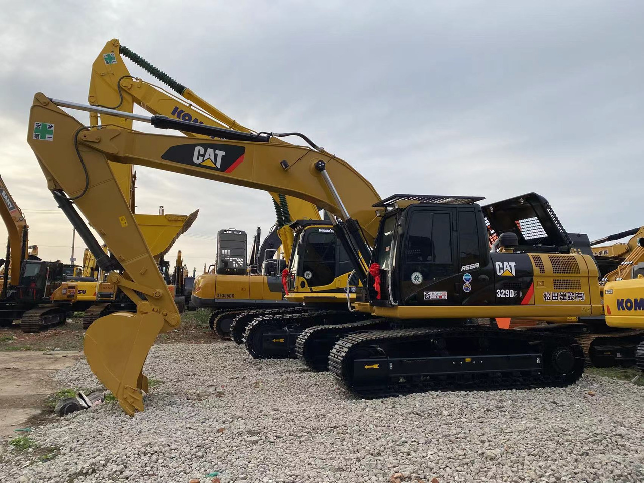 CATERPILLAR 329D - Pelle sur chenille: photos 5 CATERPILLAR 329D - Pelle sur chenille: photos 5