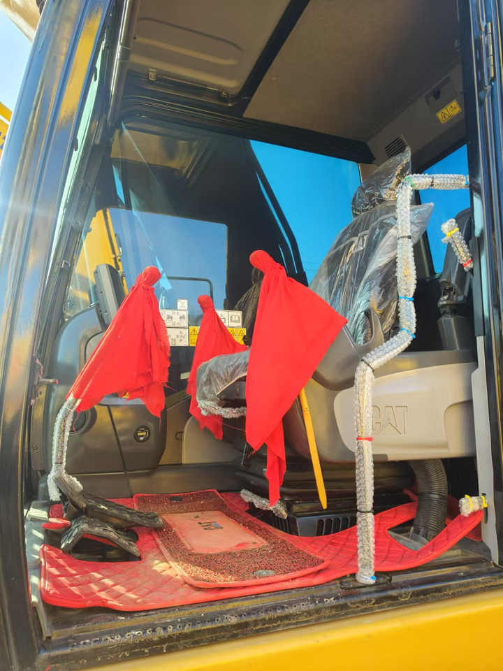 Pelle sur chenille CATERPILLAR 330D: photos 6 Pelle sur chenille CATERPILLAR 330D: photos 6