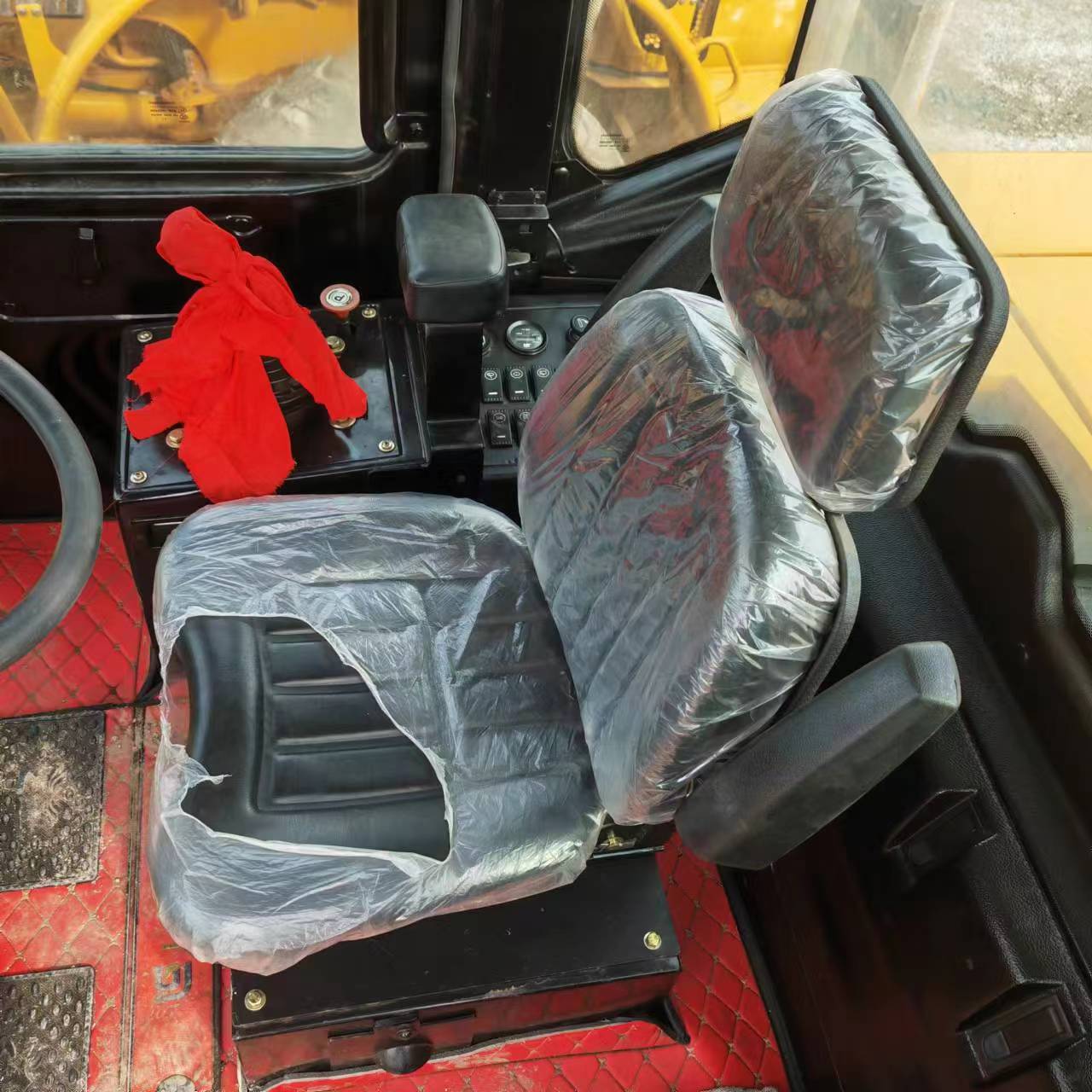 CATERPILLAR 950H - Chargeuse sur pneus: photos 5 CATERPILLAR 950H - Chargeuse sur pneus: photos 5