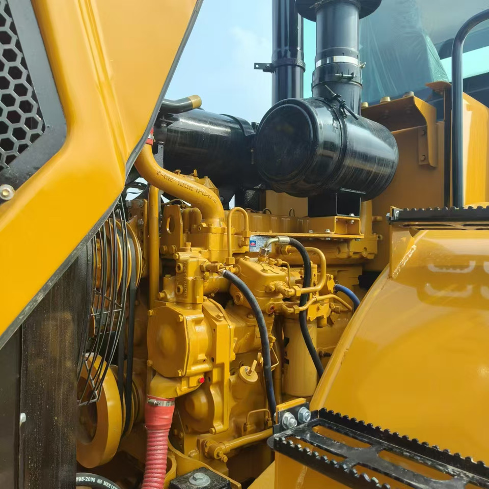 Chargeuse sur pneus CATERPILLAR 966H: photos 20 Chargeuse sur pneus CATERPILLAR 966H: photos 20