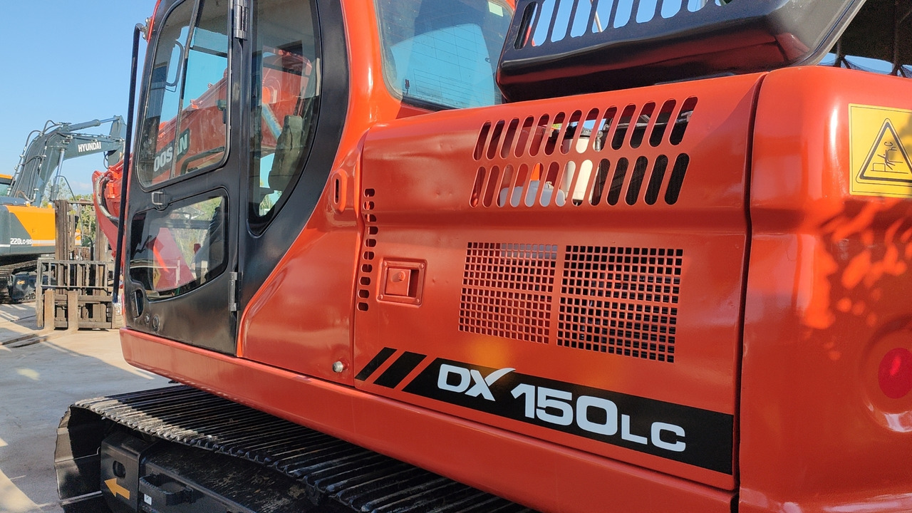 DOOSAN DX150 - Pelle sur chenille: photos 5 DOOSAN DX150 - Pelle sur chenille: photos 5