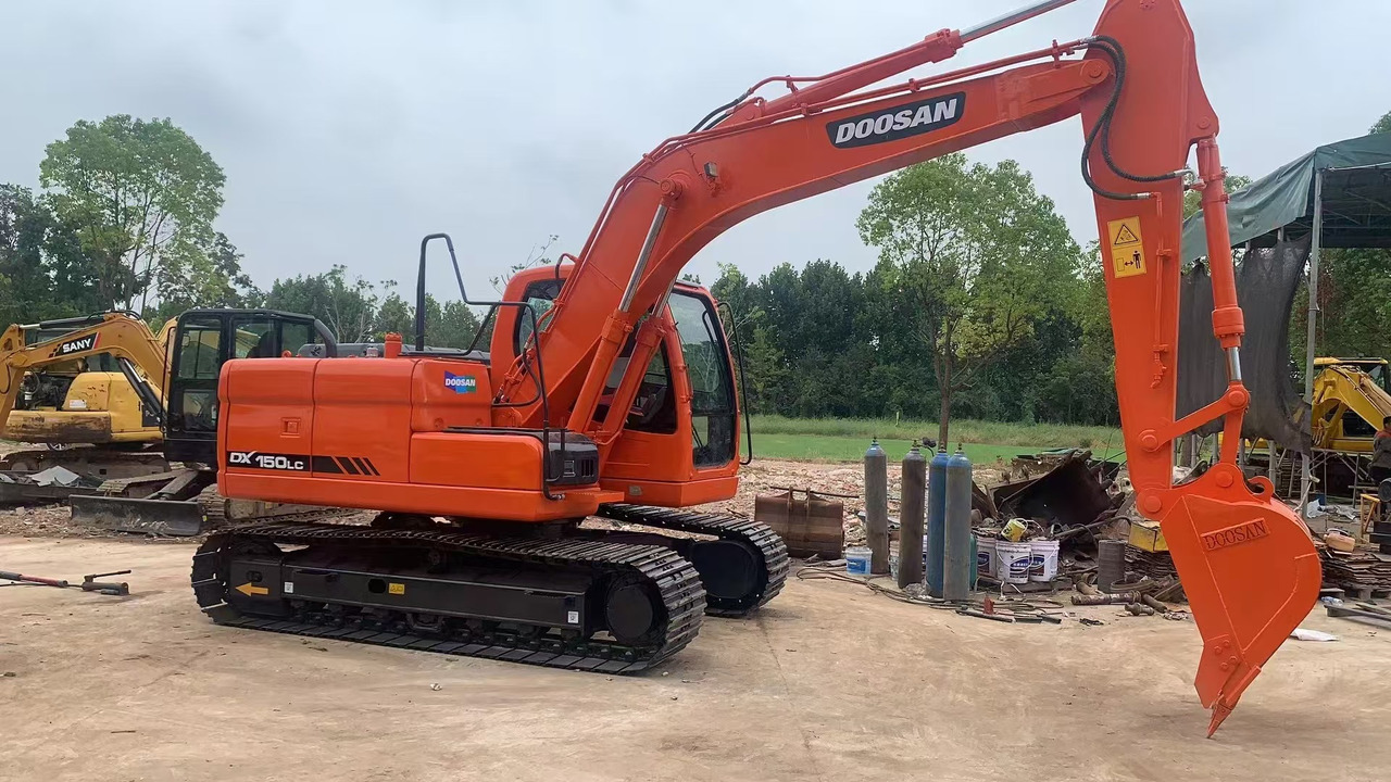 DOOSAN DX150 - Pelle sur chenille: photos 4 DOOSAN DX150 - Pelle sur chenille: photos 4
