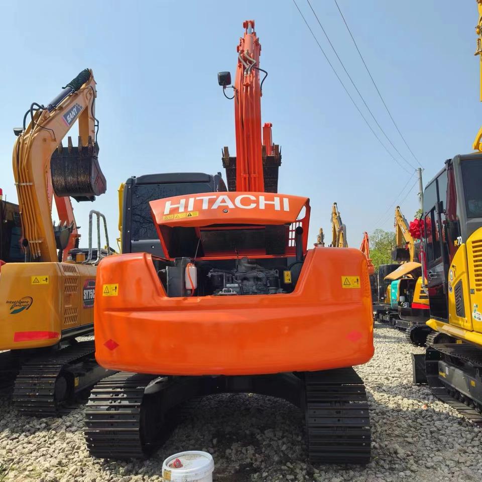HITACHI ZX200 - Pelle sur chenille: photos 4 HITACHI ZX200 - Pelle sur chenille: photos 4