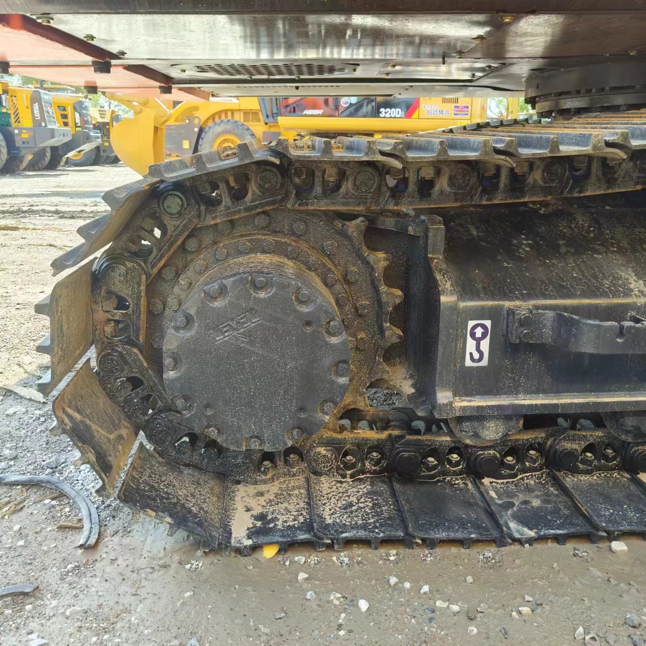 Pelle sur chenille HITACHI ZX210: photos 9