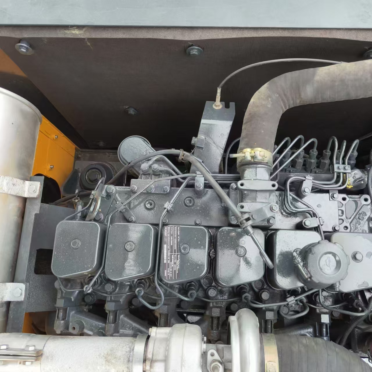 HYUNDAI R220LC-9S - Pelle sur chenille: photos 5 HYUNDAI R220LC-9S - Pelle sur chenille: photos 5