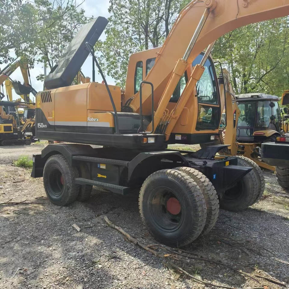 Hyundai R150W-7 - Pelle sur pneus: photos 3 Hyundai R150W-7 - Pelle sur pneus: photos 3