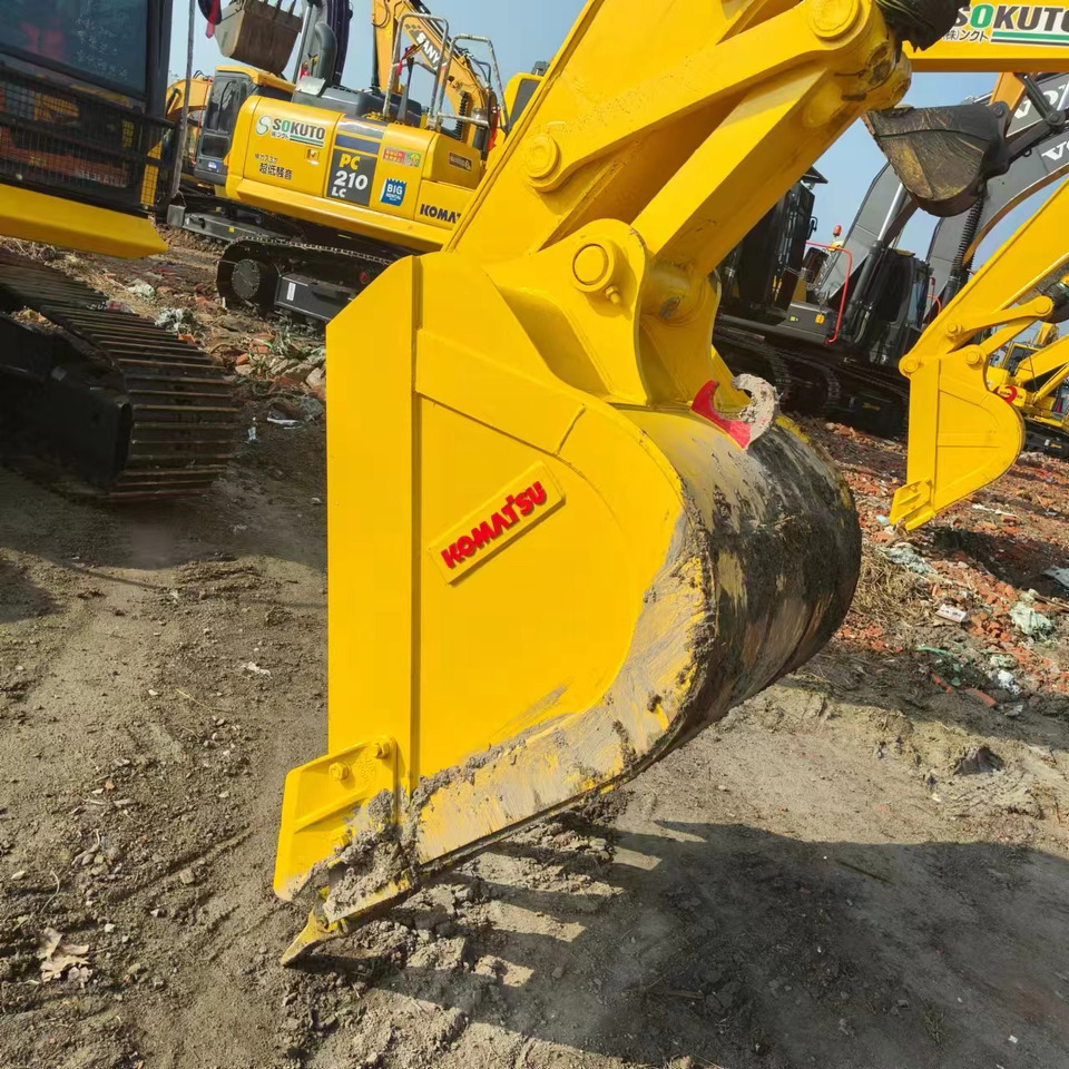 Pelle sur chenille KOMATSU PC200: photos 20