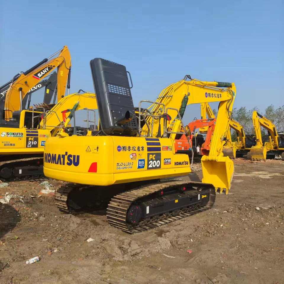 Pelle sur chenille KOMATSU PC200: photos 14