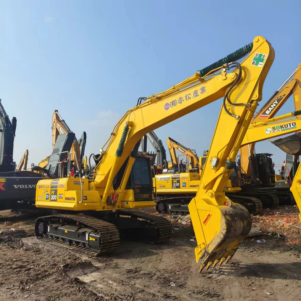 Pelle sur chenille KOMATSU PC200: photos 12