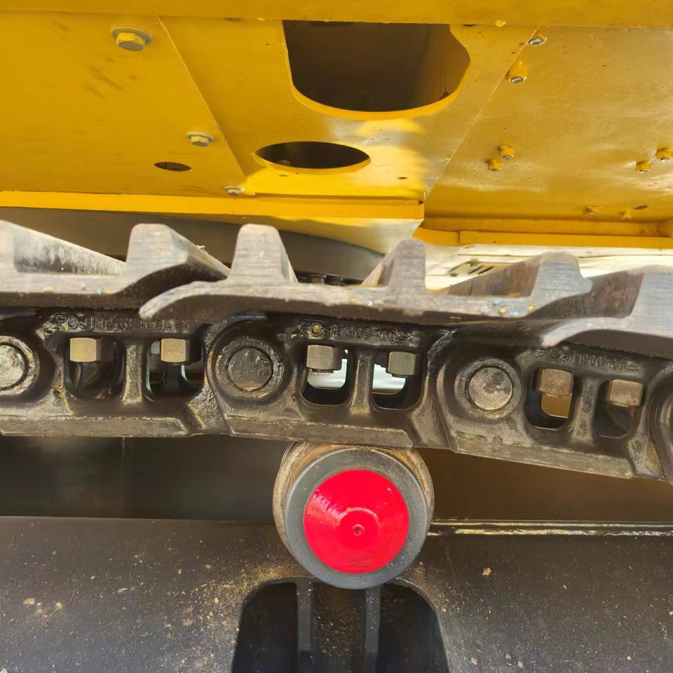 Pelle sur chenille KOMATSU PC200: photos 6
