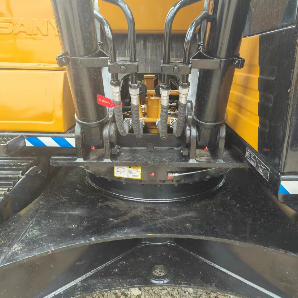 Pelle sur chenille SANY SY235H: photos 12 Pelle sur chenille SANY SY235H: photos 12