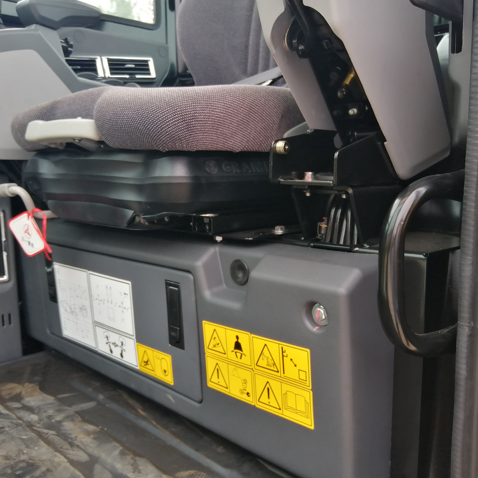 SANY SY26U - Mini pelle: photos 4 SANY SY26U - Mini pelle: photos 4