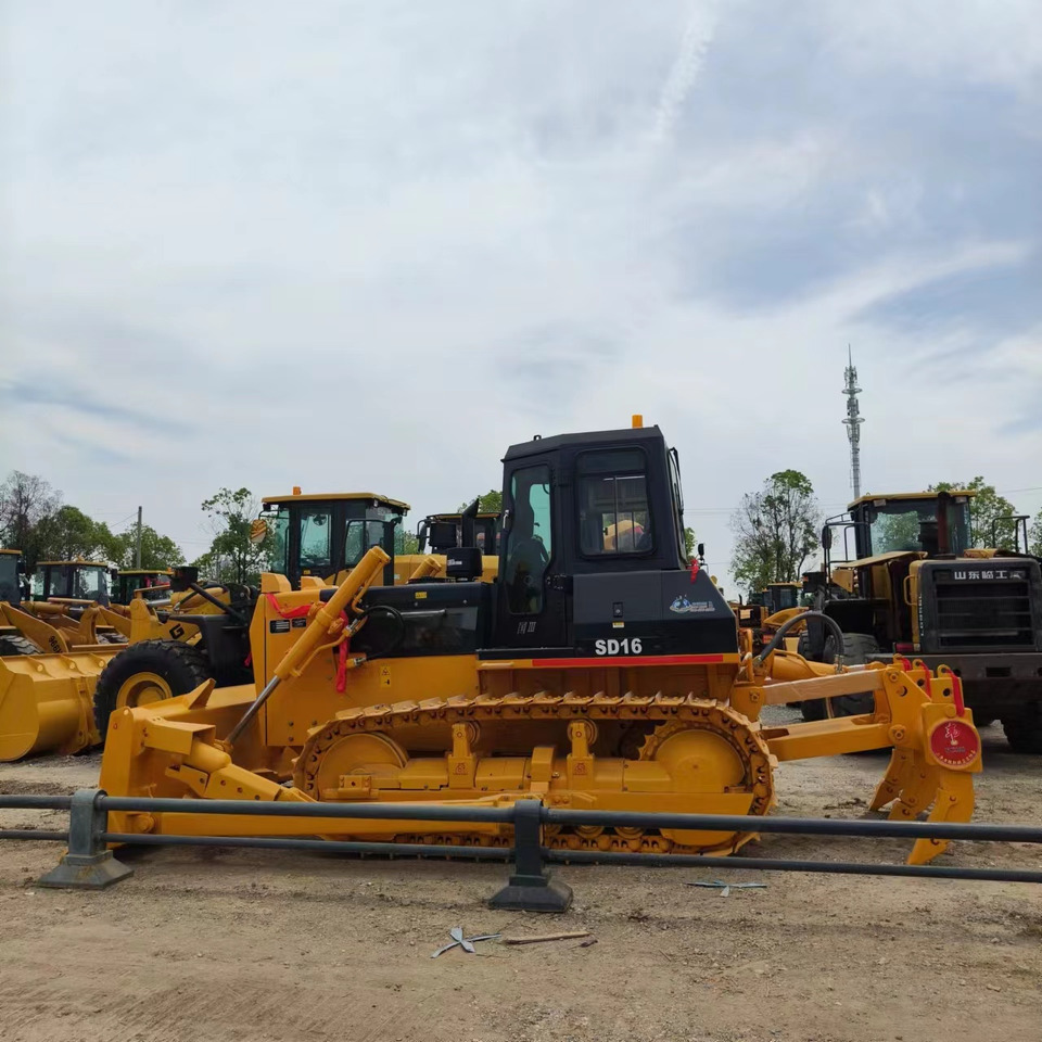SHANTUI SD16 - Bulldozer: photos 5 SHANTUI SD16 - Bulldozer: photos 5