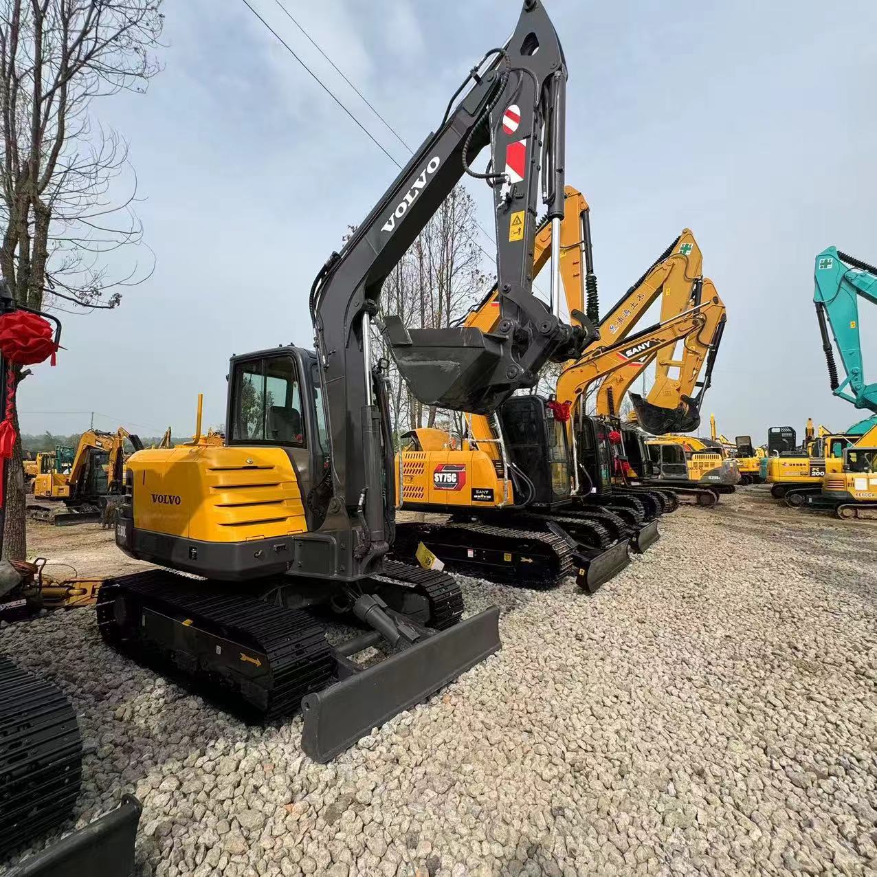 VOLVO EC60 - Mini pelle: photos 1 VOLVO EC60 - Mini pelle: photos 1