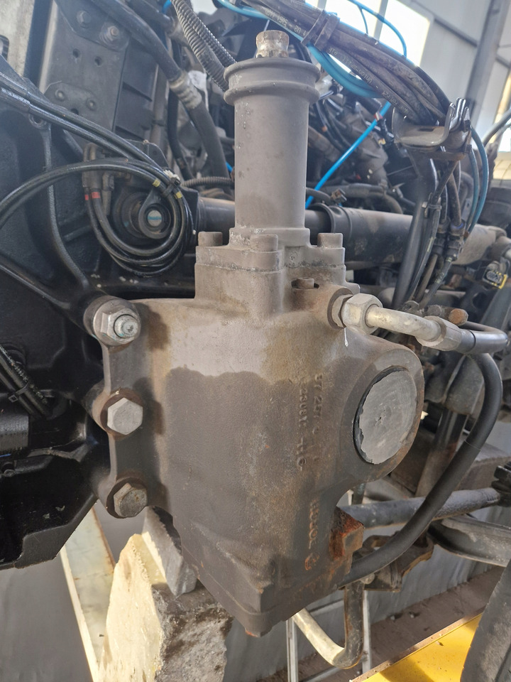BOSCH KOLUMNA PRZEKŁADNIA KIEROWNICZA VOLVO FH 4 RENAULT GAMA RANGE T BOSCH ZF - Boîtier de direction pour Camion: photos 3 BOSCH KOLUMNA PRZEKŁADNIA KIEROWNICZA VOLVO FH 4 RENAULT GAMA RANGE T BOSCH ZF - Boîtier de direction pour Camion: photos 3