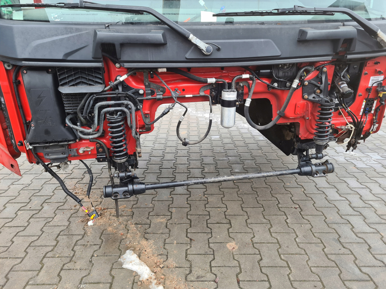 Cabine GOŁA SZKIELET POSZYCIE BLACHA RENAULT GAMA T RANGE EURO 6: photos 12 Cabine GOŁA SZKIELET POSZYCIE BLACHA RENAULT GAMA T RANGE EURO 6: photos 12