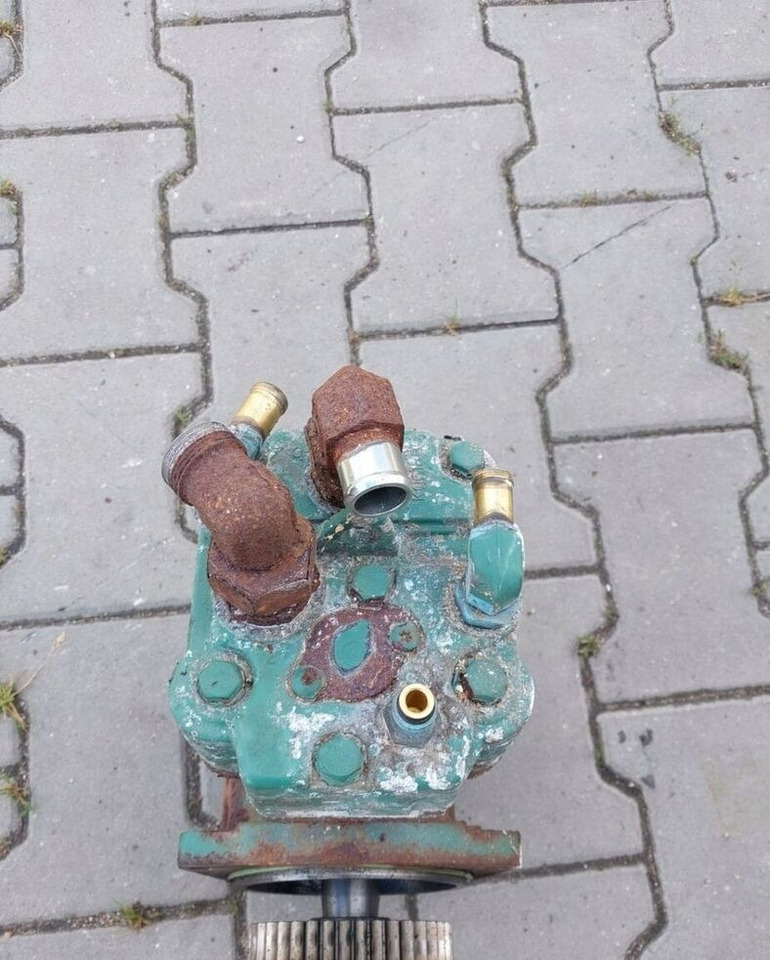 KNORR-BREMSE SPRĘŻARKA POWIETRZA VOLVO FL FE RENAULT GAMA D D8K D5K DTI 8 5 - Compresseur pour Camion: photos 3 KNORR-BREMSE SPRĘŻARKA POWIETRZA VOLVO FL FE RENAULT GAMA D D8K D5K DTI 8 5 - Compresseur pour Camion: photos 3