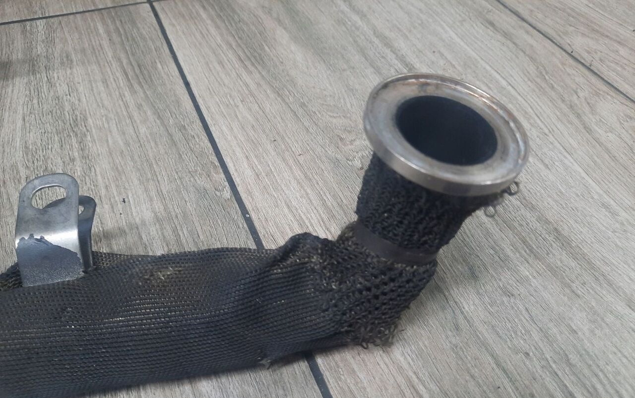 Renault GAMA T RANGE - Tube d'echappement pour Camion: photos 4 Renault GAMA T RANGE - Tube d'echappement pour Camion: photos 4