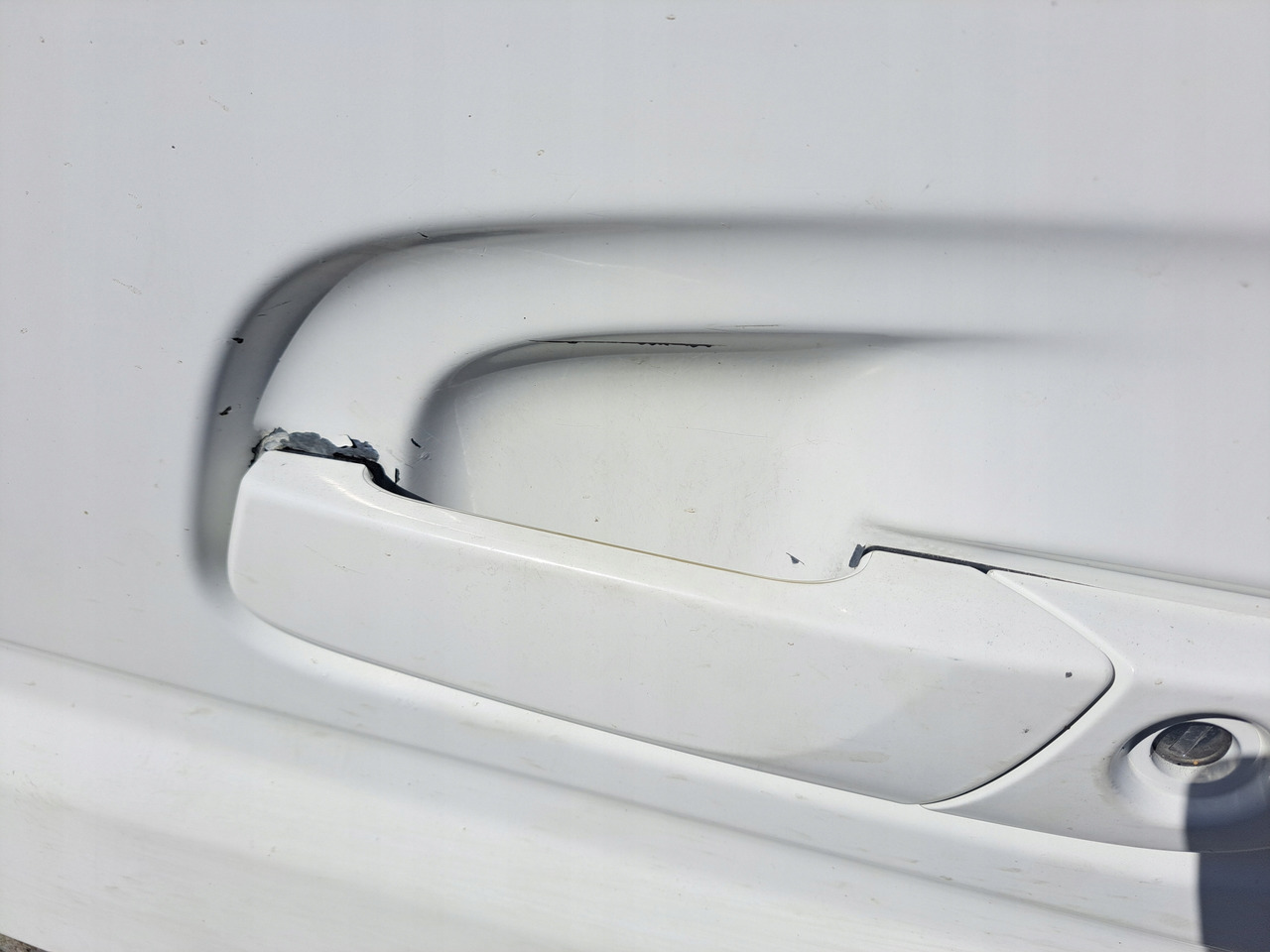 VOLVO DRZWI KOMPLETNE LEWE VOLVO FH 4 EURO 6 - Portière et pièces: photos 5 VOLVO DRZWI KOMPLETNE LEWE VOLVO FH 4 EURO 6 - Portière et pièces: photos 5