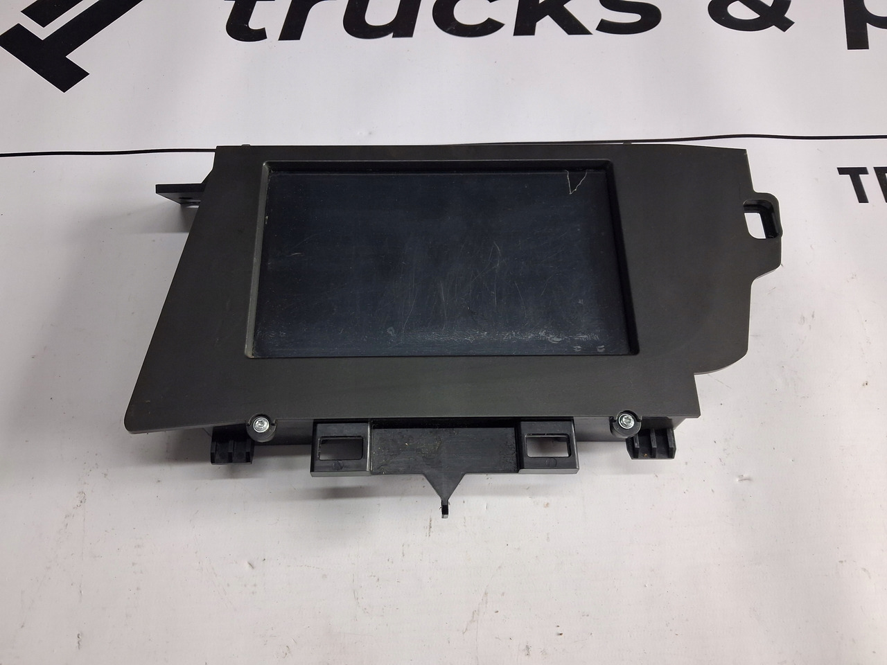 VOLVO WYŚWIETLACZ PANEL RADIA NAWIGACJI VOLVO FH 4 FH 16 EURO 6 23160213 - Système de navigation pour Camion: photos 2 VOLVO WYŚWIETLACZ PANEL RADIA NAWIGACJI VOLVO FH 4 FH 16 EURO 6 23160213 - Système de navigation pour Camion: photos 2