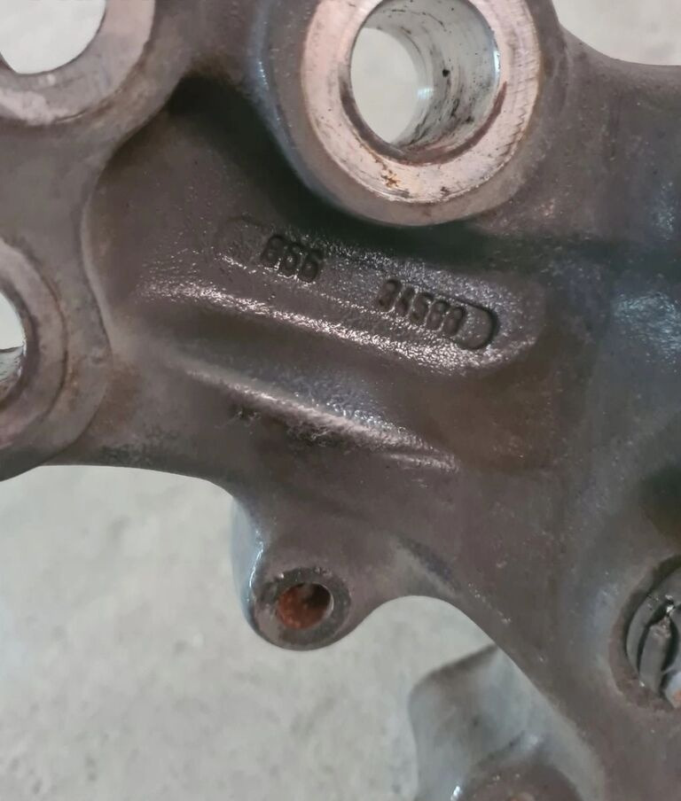 VOLVO ZWROTNICA LEWA VOLVO FH 4 FM 4 FH 5 FM 5 RENAULT GAMA T FI 58 22848432 - Fusée d'essieu pour Camion: photos 5 VOLVO ZWROTNICA LEWA VOLVO FH 4 FM 4 FH 5 FM 5 RENAULT GAMA T FI 58 22848432 - Fusée d'essieu pour Camion: photos 5