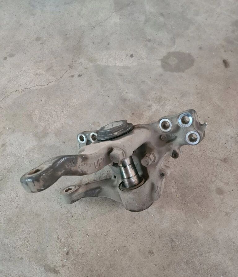 VOLVO ZWROTNICA LEWA VOLVO FH 4 FM 4 FH 5 FM 5 RENAULT GAMA T FI 58 22848432 - Fusée d'essieu pour Camion: photos 1 VOLVO ZWROTNICA LEWA VOLVO FH 4 FM 4 FH 5 FM 5 RENAULT GAMA T FI 58 22848432 - Fusée d'essieu pour Camion: photos 1