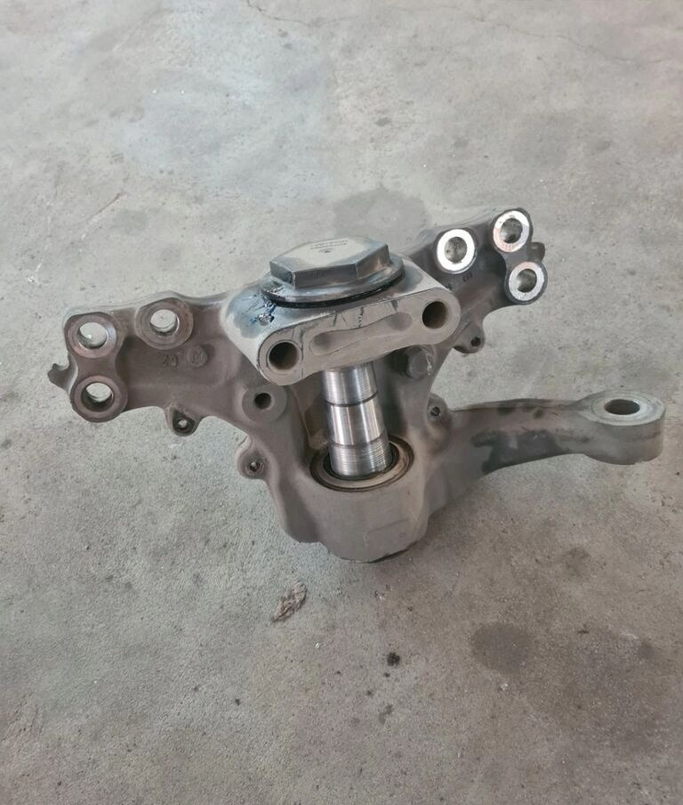 VOLVO ZWROTNICA PRAWA VOLVO FH 4 FM 4 FH 5 FM 5 RENAULT GAMA T FI 58 22848433 - Fusée d'essieu pour Camion: photos 4 VOLVO ZWROTNICA PRAWA VOLVO FH 4 FM 4 FH 5 FM 5 RENAULT GAMA T FI 58 22848433 - Fusée d'essieu pour Camion: photos 4