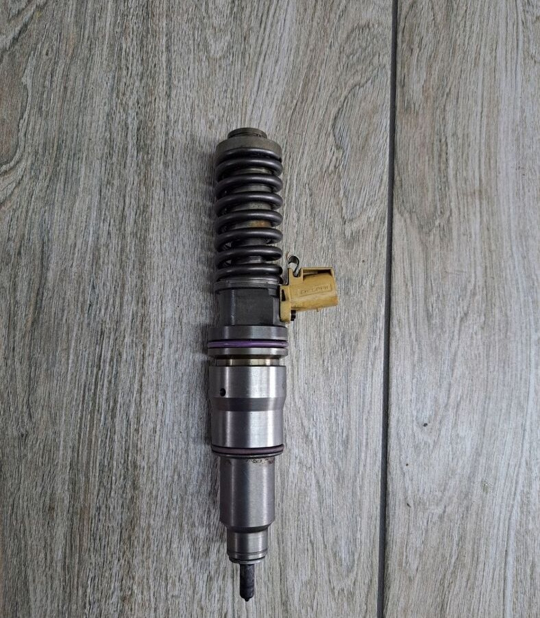 Volvo POMPOWTRYSKIWACZ WTRYSK RENAULT DXI VOLVO FH FM 13 85003266 - Injecteur pour Camion: photos 2 Volvo POMPOWTRYSKIWACZ WTRYSK RENAULT DXI VOLVO FH FM 13 85003266 - Injecteur pour Camion: photos 2