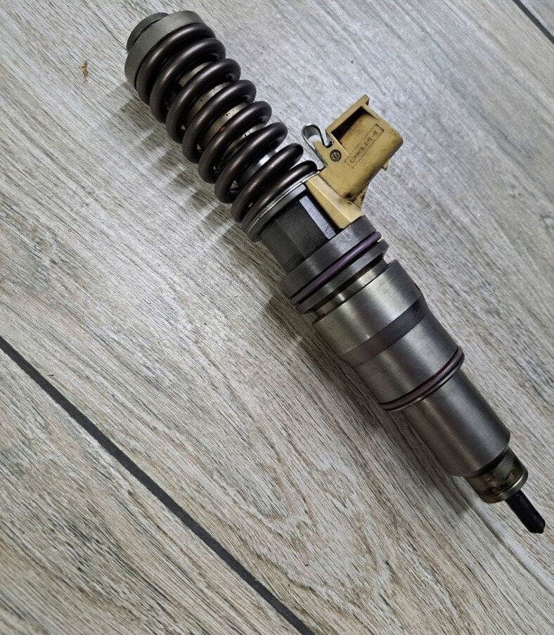 Volvo POMPOWTRYSKIWACZ WTRYSK RENAULT PREMIUM DXI VOLVO FM 9 21582098 - Injecteur pour Camion: photos 2 Volvo POMPOWTRYSKIWACZ WTRYSK RENAULT PREMIUM DXI VOLVO FM 9 21582098 - Injecteur pour Camion: photos 2