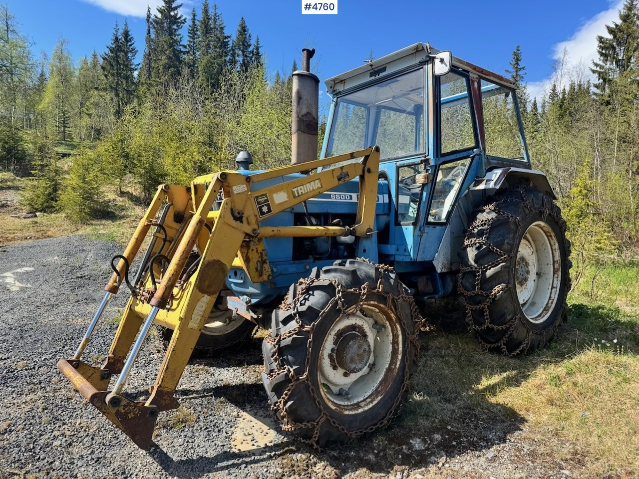 1978 Ford 6600 4x4 w/ Front Loader, Bucket, Twin Wheels and Winch. - Tracteur agricole: photos 2 1978 Ford 6600 4x4 w/ Front Loader, Bucket, Twin Wheels and Winch. - Tracteur agricole: photos 2