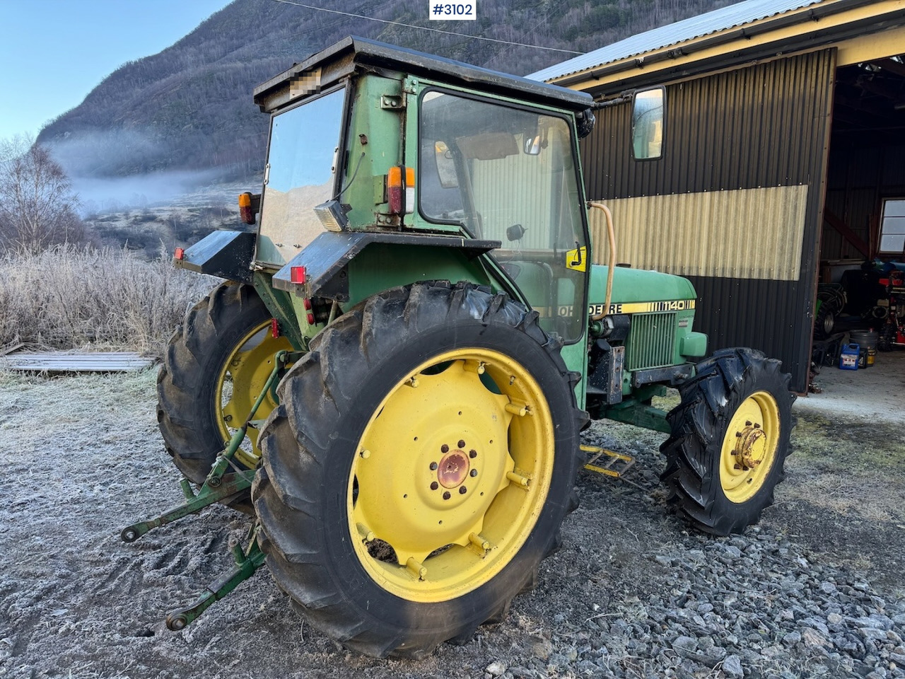 Tracteur agricole 1981 John Deere 1140 Synchron with front loader: photos 6 Tracteur agricole 1981 John Deere 1140 Synchron with front loader: photos 6