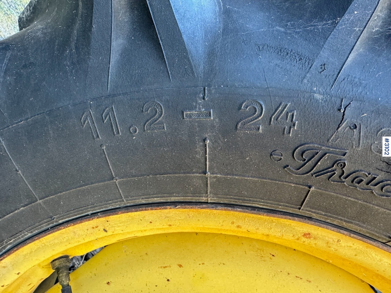 Tracteur agricole 1981 John Deere 1140 Synchron with front loader: photos 17 Tracteur agricole 1981 John Deere 1140 Synchron with front loader: photos 17