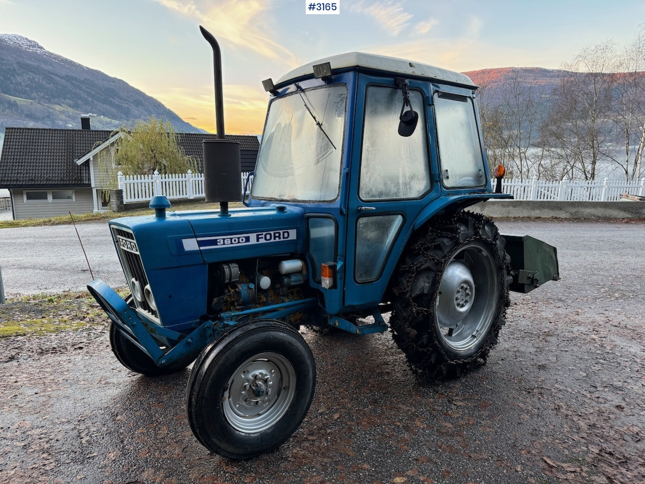1982 Ford 3600 w/ a little extra equipment - Tracteur agricole: photos 1 1982 Ford 3600 w/ a little extra equipment - Tracteur agricole: photos 1