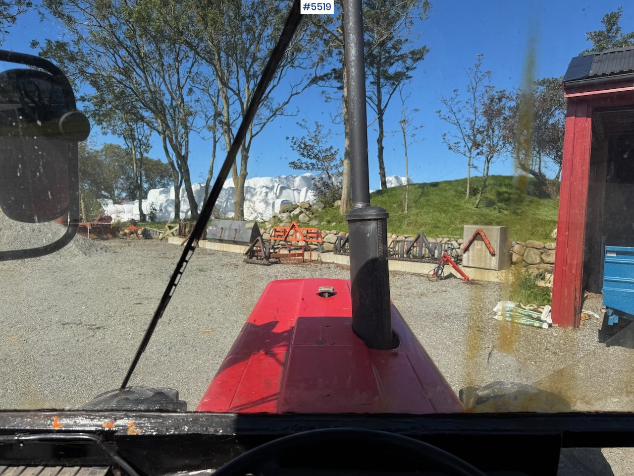 Tracteur agricole 1983 International 585: photos 17